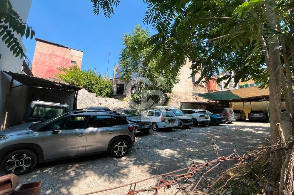 KONAK KEMERALTI'nda 338m2 3 KAT İMARLI SATILIK ARSA 