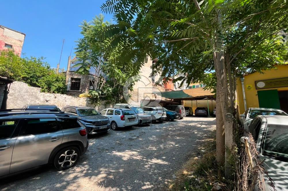 KONAK KEMERALTI'nda 338m2 3 KAT İMARLI SATILIK ARSA 