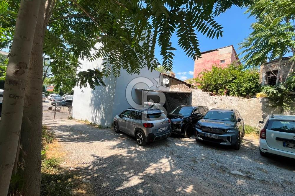 KONAK KEMERALTI'nda 338m2 3 KAT İMARLI SATILIK ARSA 