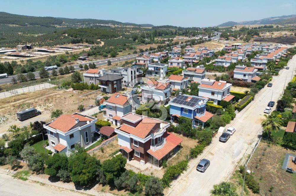Urla Bademler Doğa Evleri'nde Müstakil 4+1 Villa