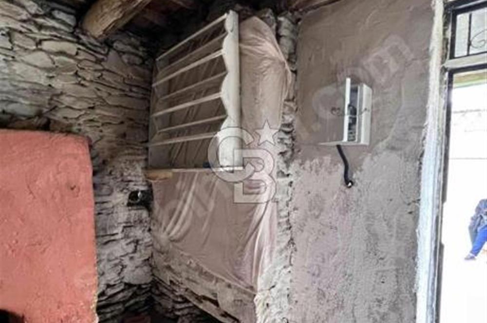 İzmir Bayındır Orta Mah 50 M2 Satılık Müstakil Ev