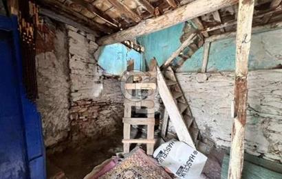 İzmir Bayındır Orta Mah 50 M2 Satılık Müstakil Ev