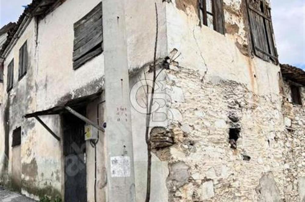 İzmir Bayındır Orta Mah 50 M2 Satılık Müstakil Ev