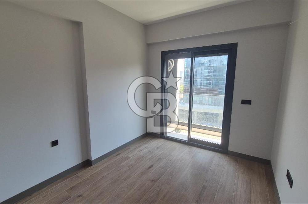 Bayraklı Marka Premium Ön Cephede Yerden Isıtmalı 1+1 Kiralık