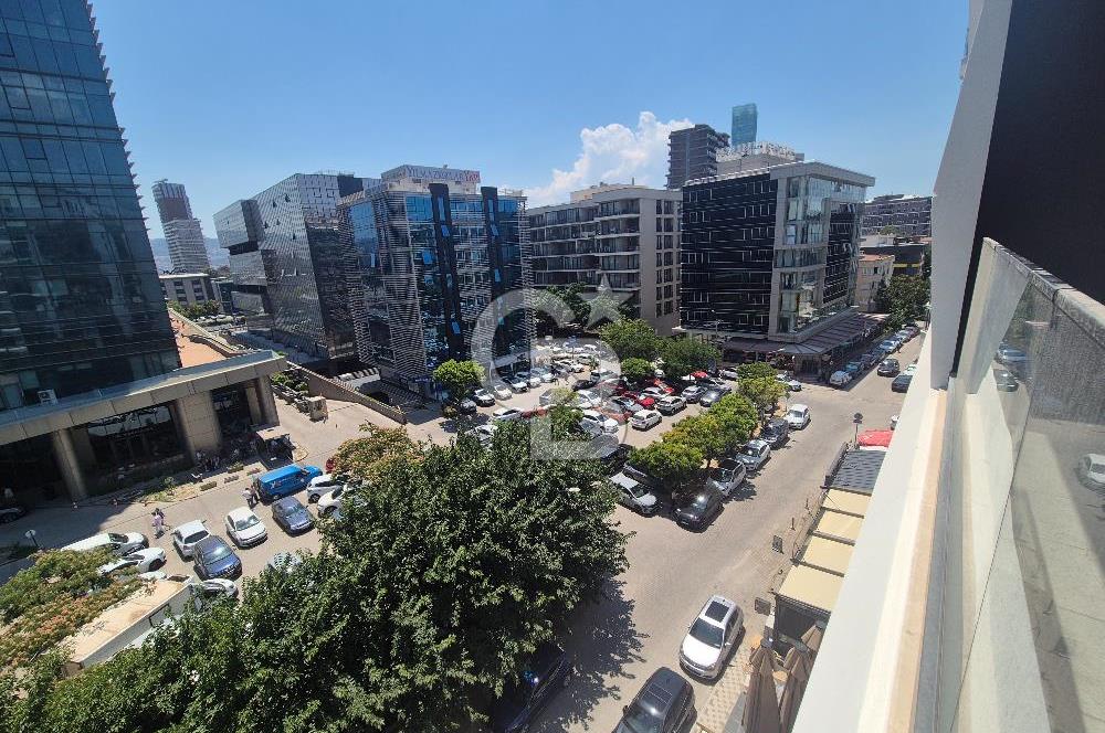 Bayraklı Marka Premium Ön Cephede Yerden Isıtmalı 1+1 Kiralık