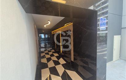 Bayraklı Marka Premium Ön Cephede Yerden Isıtmalı 1+1 Kiralık