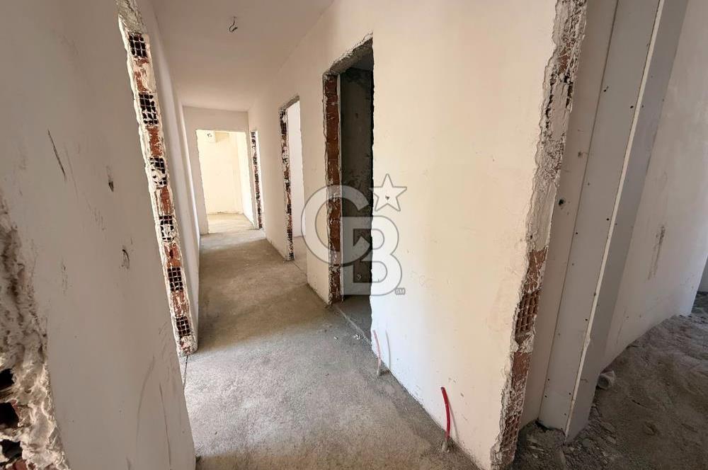AKSE SAPAĞINDA METRONUN YANI SATILIK 3+1 DAİRE