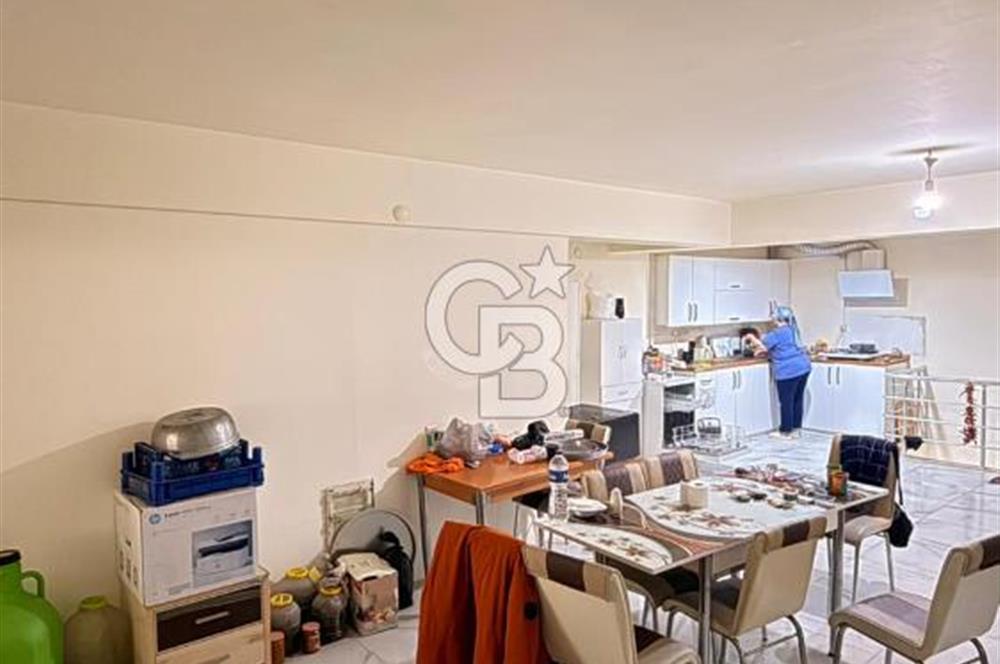 SARUHANLIDA CADDE ÜZERİ KİRACILI 293m² ÇİFT CEPHE SATILIK DÜKKAN