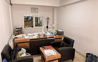 SARUHANLIDA CADDE ÜZERİ KİRACILI 293m² ÇİFT CEPHE SATILIK DÜKKAN