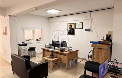 SARUHANLIDA CADDE ÜZERİ KİRACILI 293m² ÇİFT CEPHE SATILIK DÜKKAN