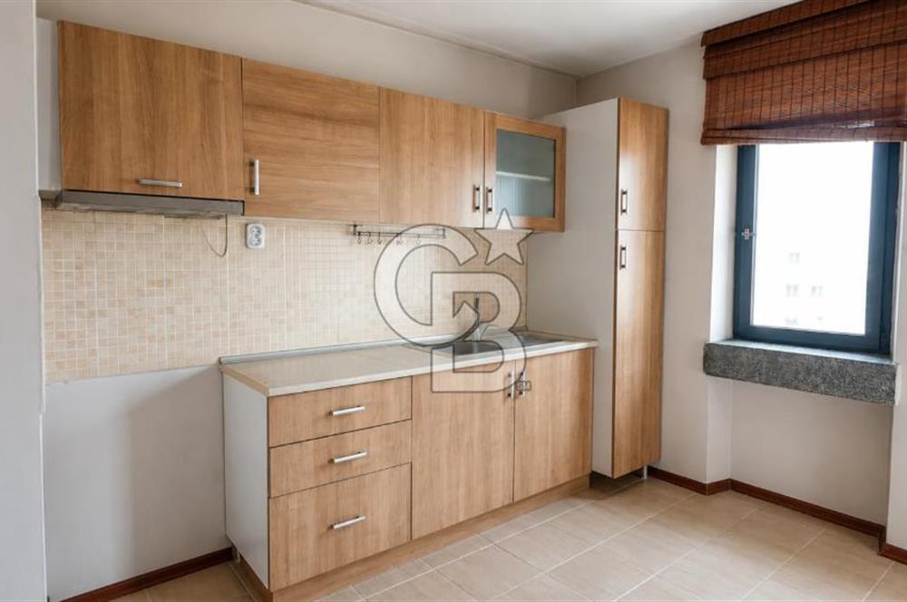 ANTALYA MURATPAŞA OYAK SİTESİ'NDE DOĞAYLA İÇ İÇE SATILIK DAİRE