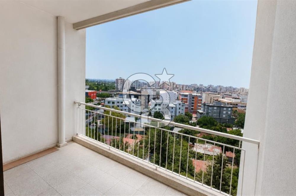 ANTALYA MURATPAŞA OYAK SİTESİ'NDE DOĞAYLA İÇ İÇE SATILIK DAİRE