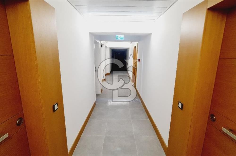 Manisa Meydan Sitesi Balkonu Cam Kapamalı Kiralık 1+1 Daire