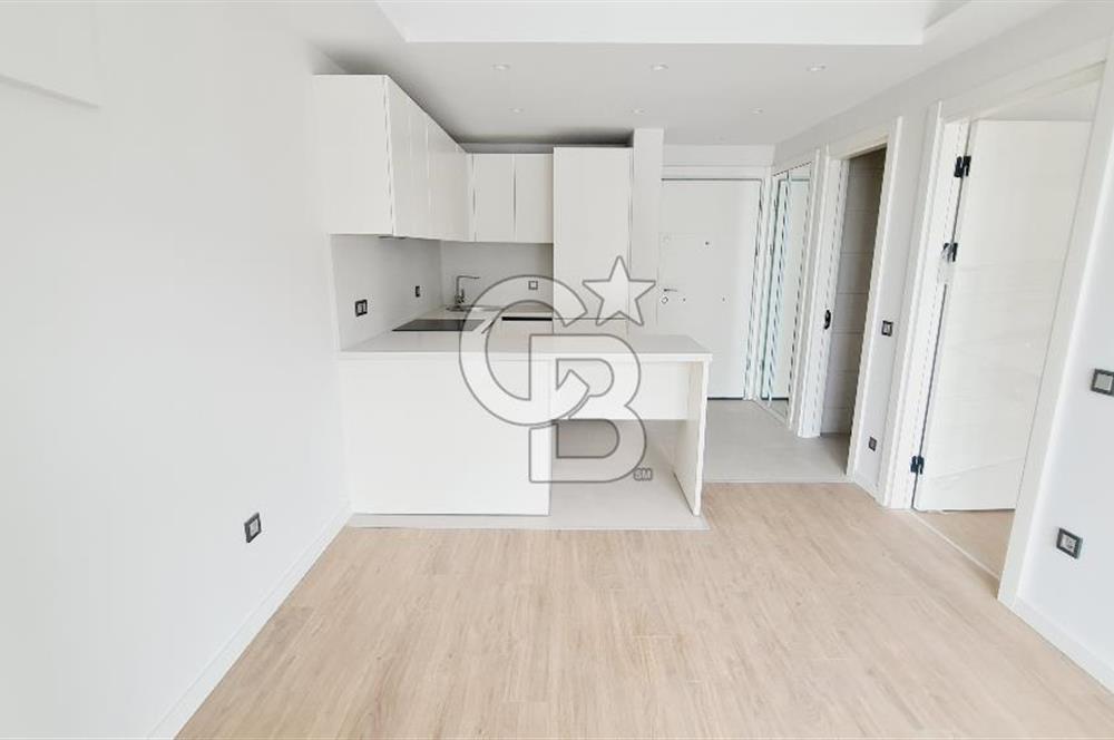 Manisa Meydan Sitesi Balkonu Cam Kapamalı Kiralık 1+1 Daire
