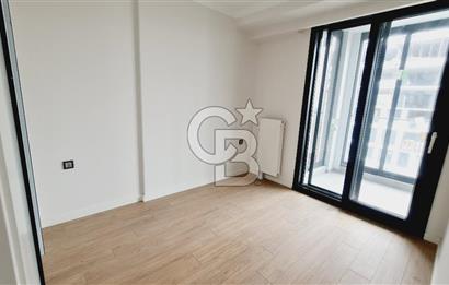 Manisa Meydan Sitesi Balkonu Cam Kapamalı Kiralık 1+1 Daire