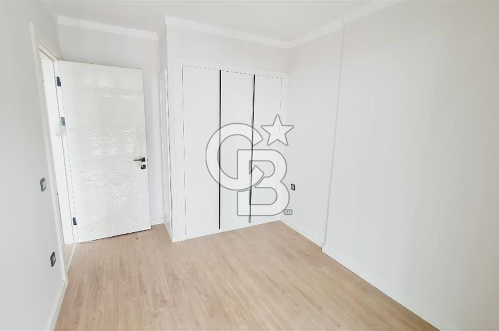 Manisa Meydan Sitesi Balkonu Cam Kapamalı Kiralık 1+1 Daire