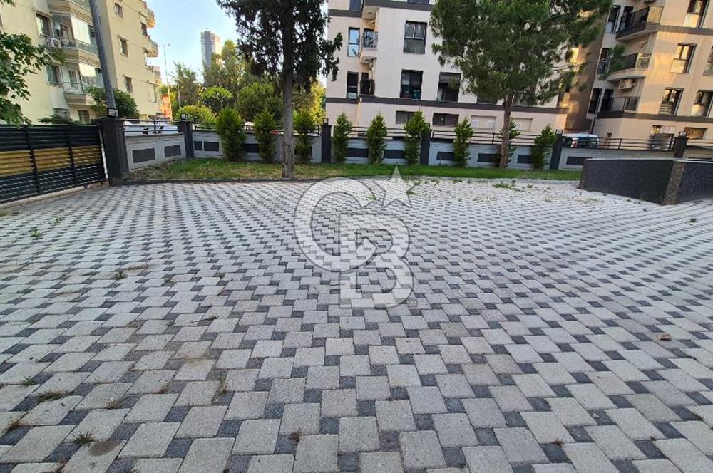 Bayraklı Mansuroğlu'nda Kiralık Geniş 3+1 Daire