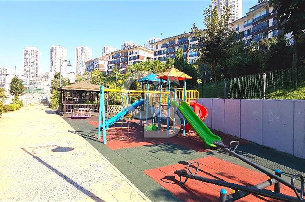 MALTEPE FUAYE SÜREYYAPAŞA BENZERSİZ VADİ MANZARALI SATILIK 120m2 2+1 DAİRE FIRSATI