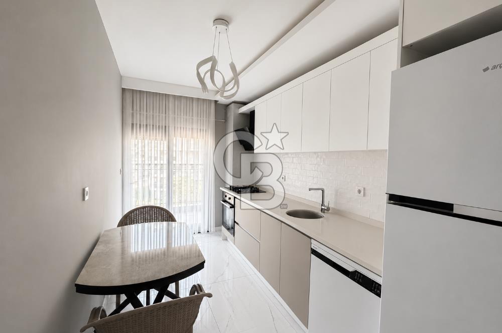 Çiğli Ataşehir‘de Konut & Ofis Kullanımına Uygun 2 + 1 Satılık Daire