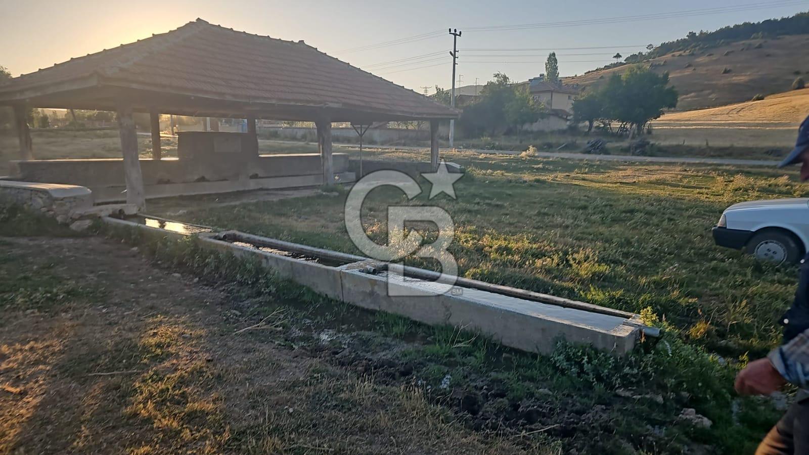 Altintas saraycikta imar dibi arazi