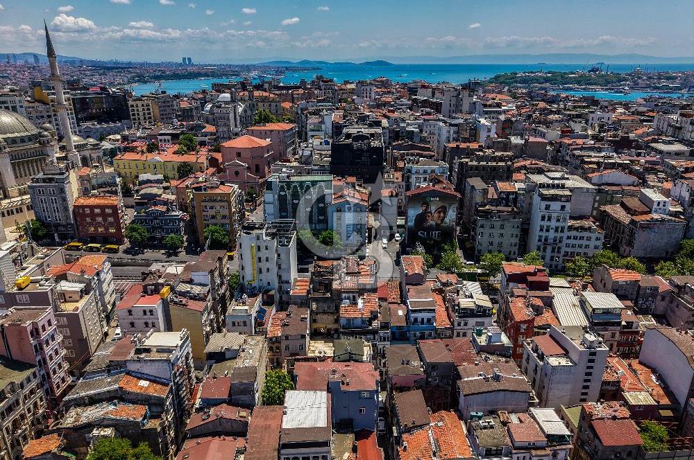 BEYOĞLU'NDA 2. DERECE TARİHİ ESER | KOMPLE SATILIK İKİZ BİNA