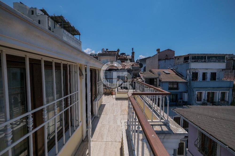 BEYOĞLU'NDA 2. DERECE TARİHİ ESER | KOMPLE SATILIK İKİZ BİNA