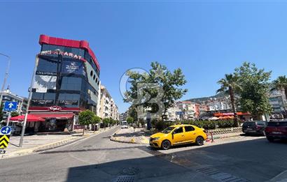Narlıdere'nin Merkezi Noktasında 130 m² Satılık Ofis