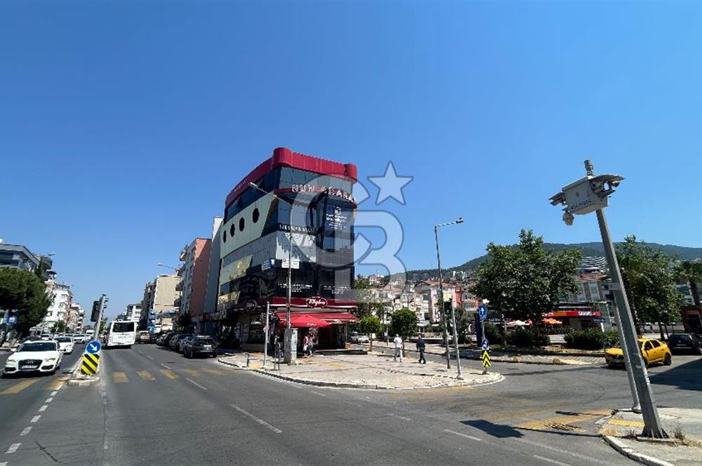 Narlıdere'nin Merkezi Noktasında 130 m² Satılık Ofis