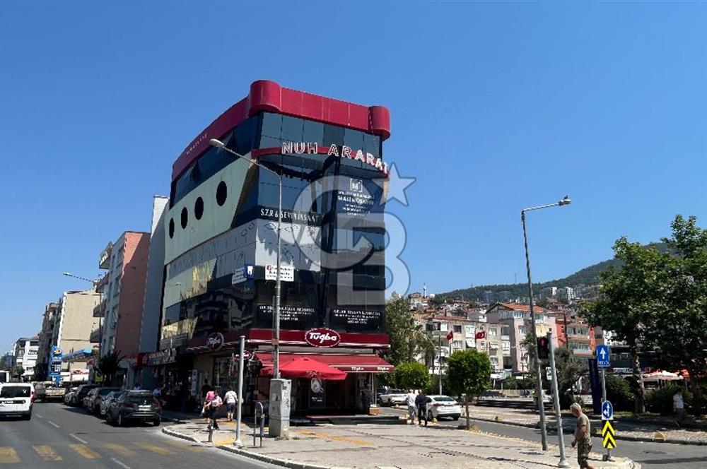 Narlıdere'nin Merkezi Noktasında 130 m² Satılık Ofis