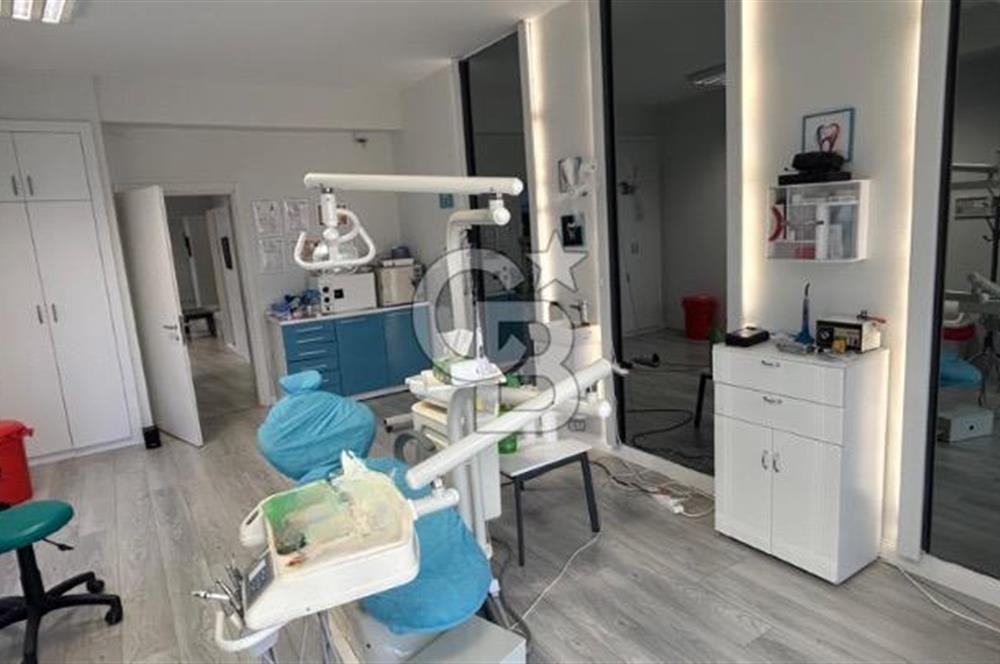 Narlıdere'nin Merkezi Noktasında 130 m² Satılık Ofis