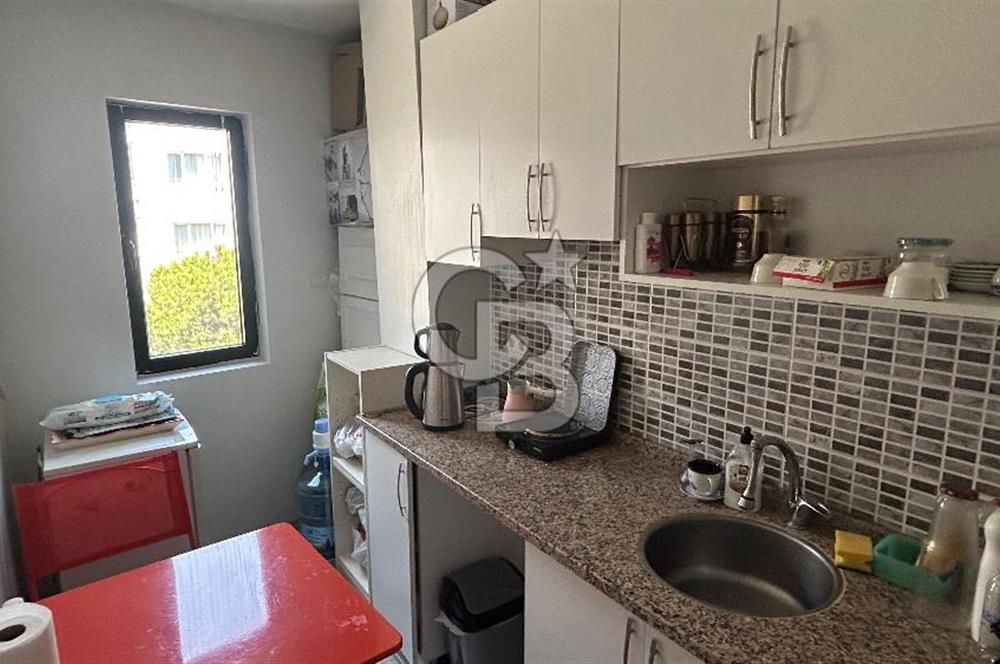 Narlıdere'nin Merkezi Noktasında 130 m² Satılık Ofis