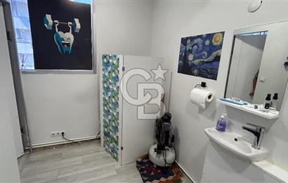 Narlıdere'nin Merkezi Noktasında 130 m² Satılık Ofis