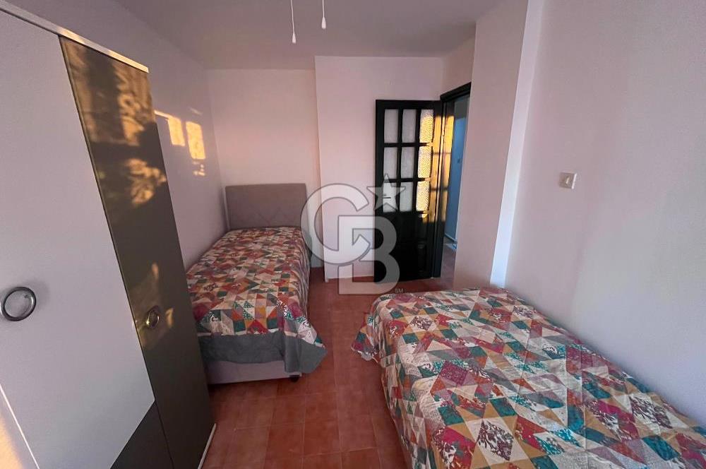 ÇEŞME OVACIKTA SİTE İÇERİSİNDE KİRALIK VİLLA