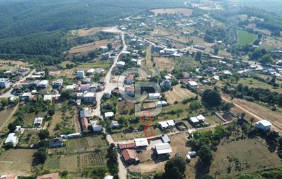 UNÇUKURUNDA KÖY İÇİNDE ARSA
