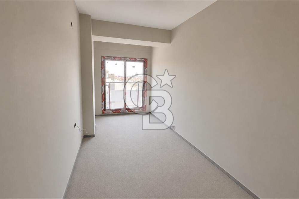 Bahriye Üçok Deniz Manzaralı Satılık 3+1 Dubleks Daire