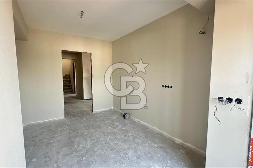 Bahriye Üçok Deniz Manzaralı Satılık 3+1 Dubleks Daire