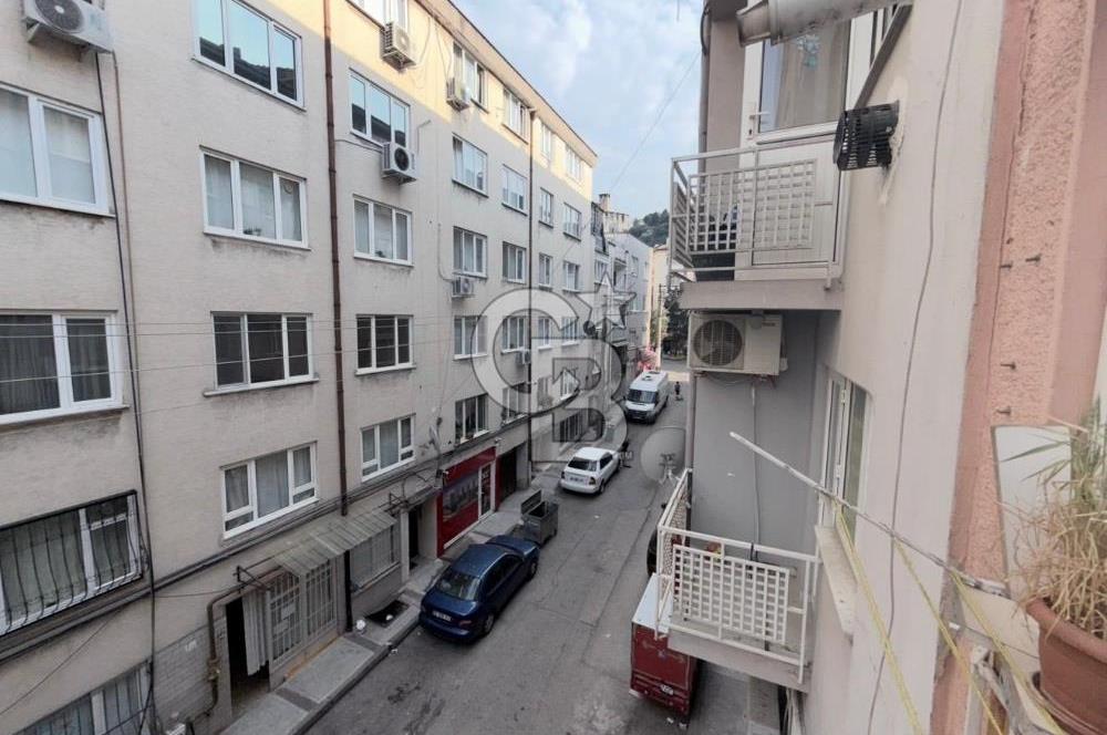 ALTIPARMAK SELİMİYE MAH 2+1 KULLANIŞLI ARAKAT DAİRE