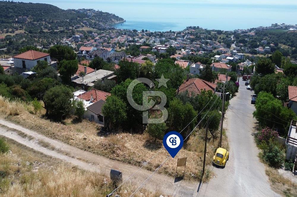 Karaburun Merkez'de Panoramik Deniz Manzaralı 169 m² Arsa