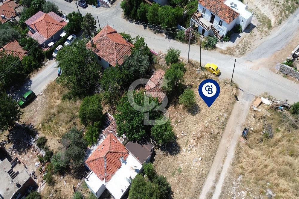Karaburun Merkez'de Panoramik Deniz Manzaralı 169 m² Arsa