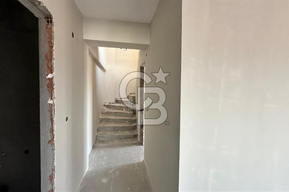 Bahriye Üçok Deniz Manzaralı Satılık 3+1 Dubleks Daire