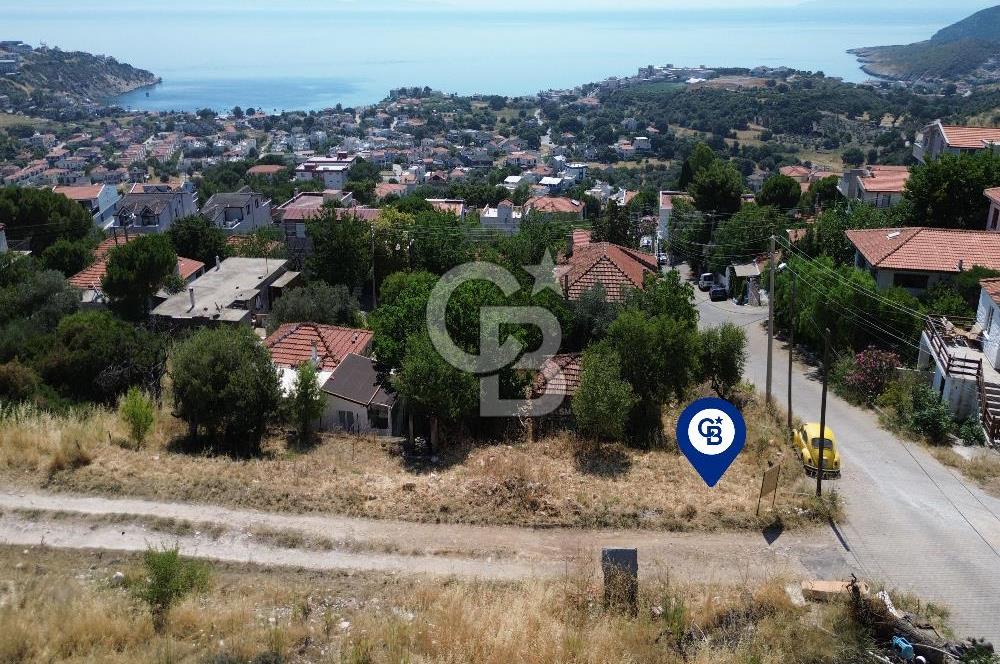 Karaburun Merkez'de Panoramik Deniz Manzaralı 169 m² Arsa
