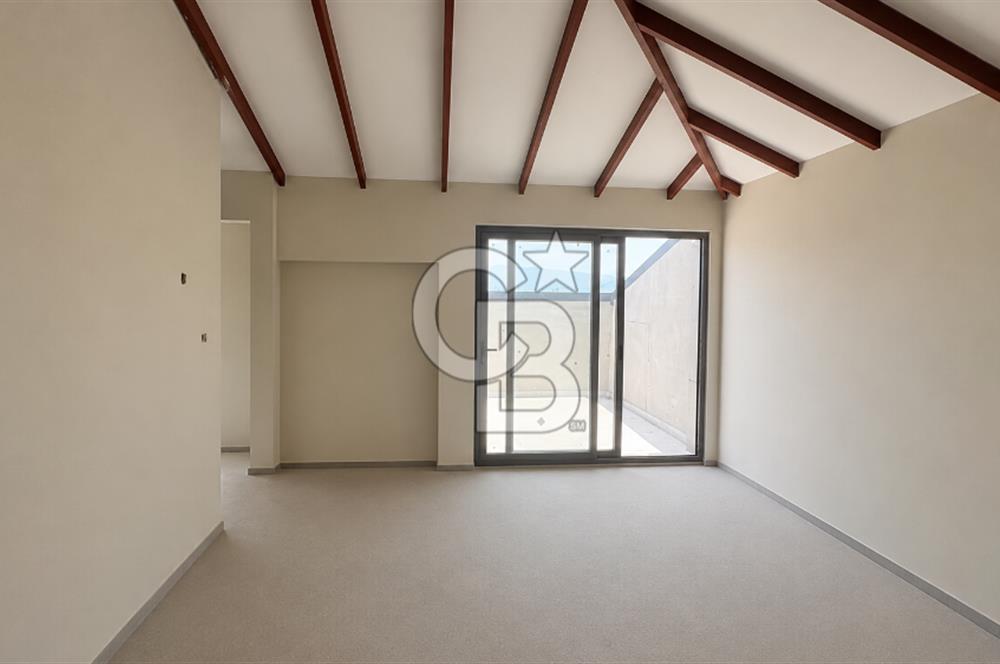 Bahriye Üçok Deniz Manzaralı Satılık 3+1 Dubleks Daire