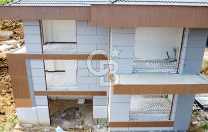Şile Kızılca'da Site İçinde Satılık Lüks 5+1 Villa