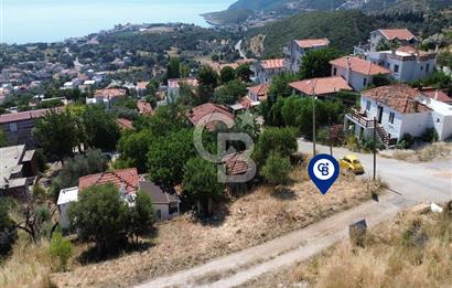 Karaburun Merkez'de Panoramik Deniz Manzaralı 169 m² Arsa