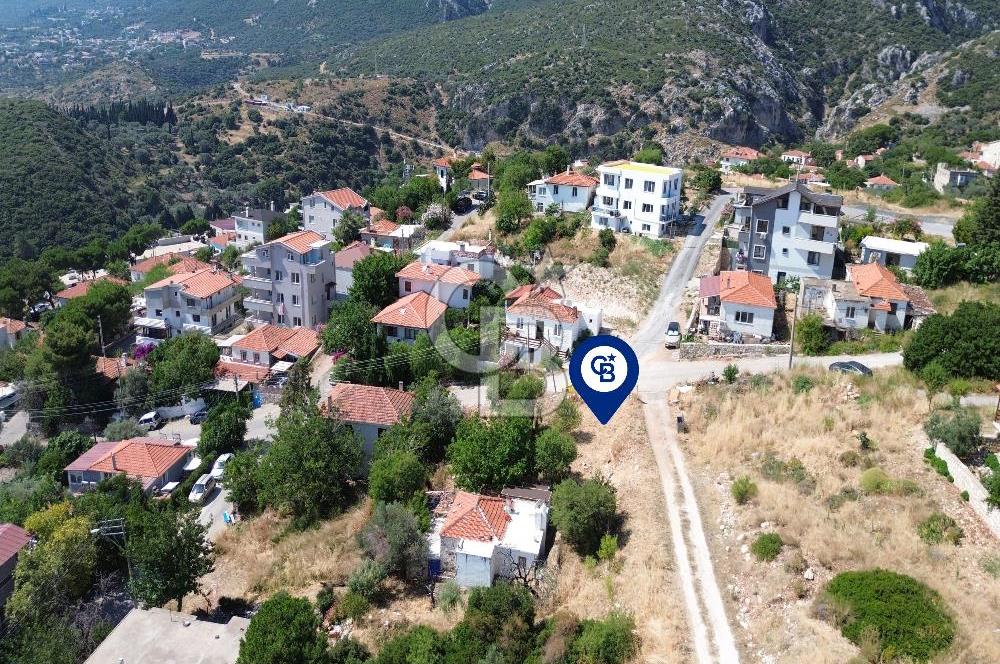 Karaburun Merkez'de Panoramik Deniz Manzaralı 169 m² Arsa
