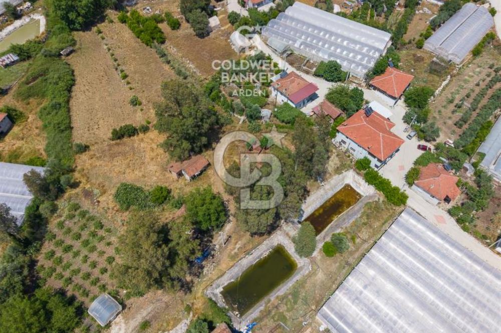 KAŞ DİRGENLER DE CB ARDEN DEN SATILIK EV VE 2.008 m² BAHÇE