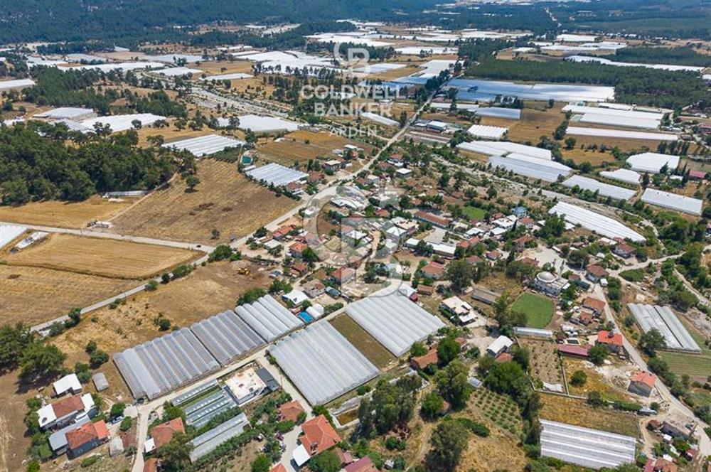KAŞ DİRGENLER DE CB ARDEN DEN SATILIK EV VE 2.008 m² BAHÇE