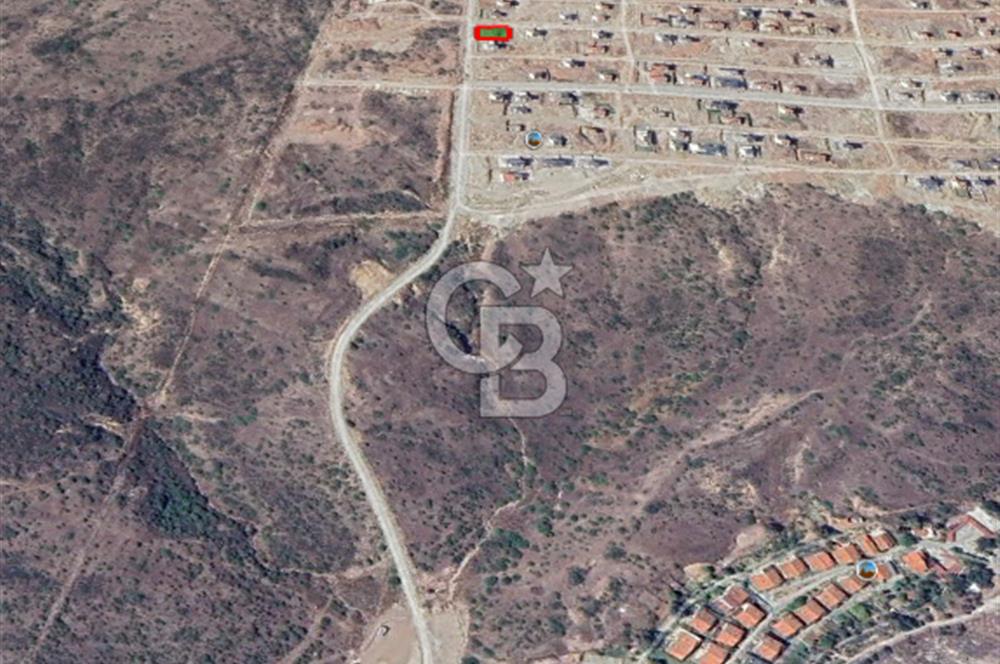 Karaburun Kamukent’te Deniz Manzaralı Köşe Villa Arsası