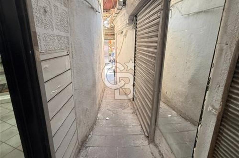KAPALIÇARŞI'NIN YANI BAŞINDA 50M2 KİRALIK TİCARİ DÜKKAN