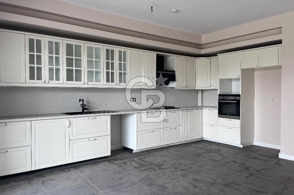Ballıkpınar Villa Voga Sitesinde Geniş Lüks Villa 